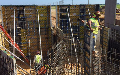 construction workers working